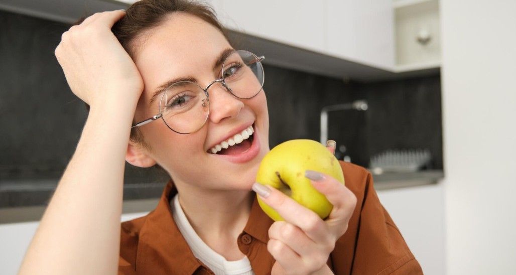 Alimentos que favorecen la regeneración de encías