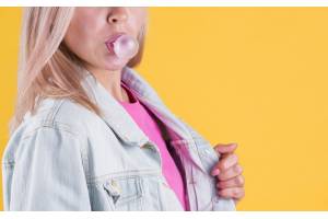 ¿Es malo comer chicle? Mitos y realidades
